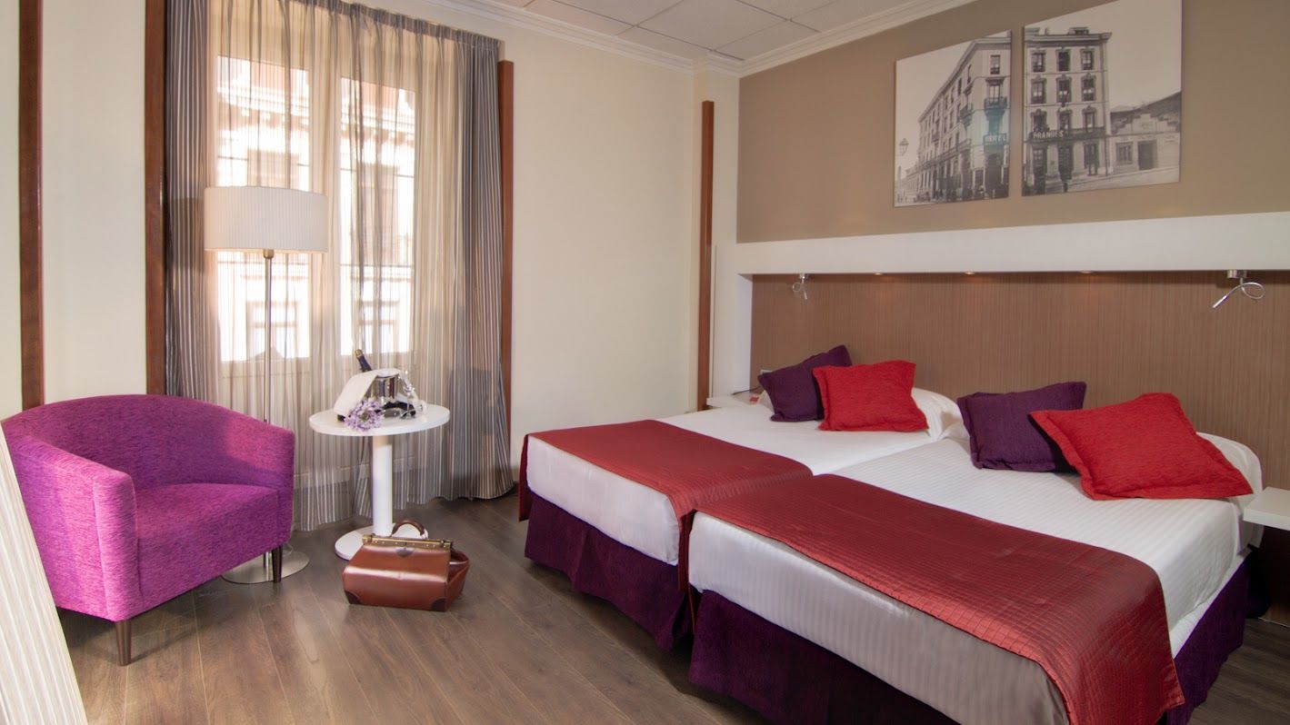 Gran Espana Hotel 4*